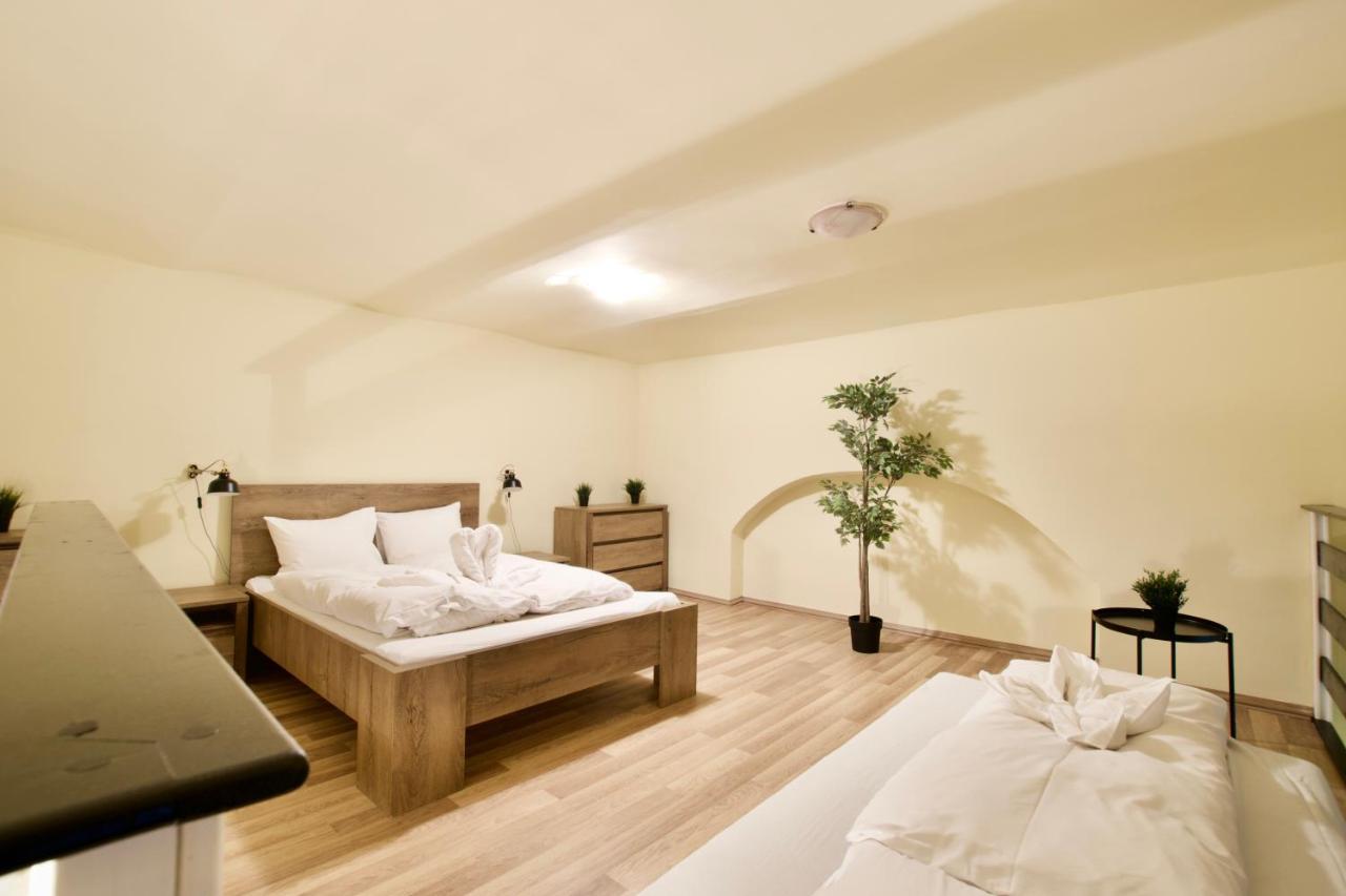 Ecostay Apartment Zoltan Street ブダペスト エクステリア 写真